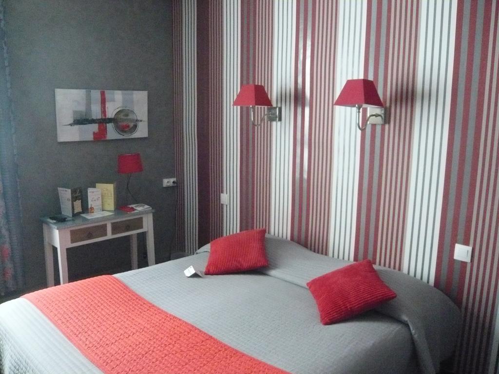Hotel - Restaurant Saint Jacques Blois Exteriör bild