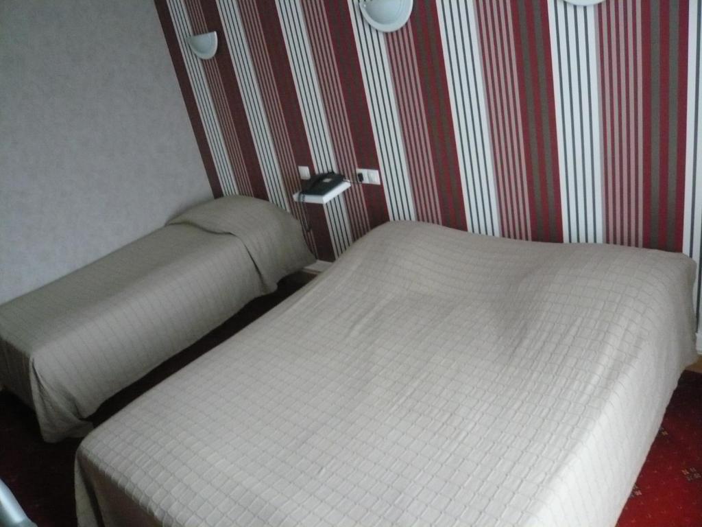 Hotel - Restaurant Saint Jacques Blois Rum bild